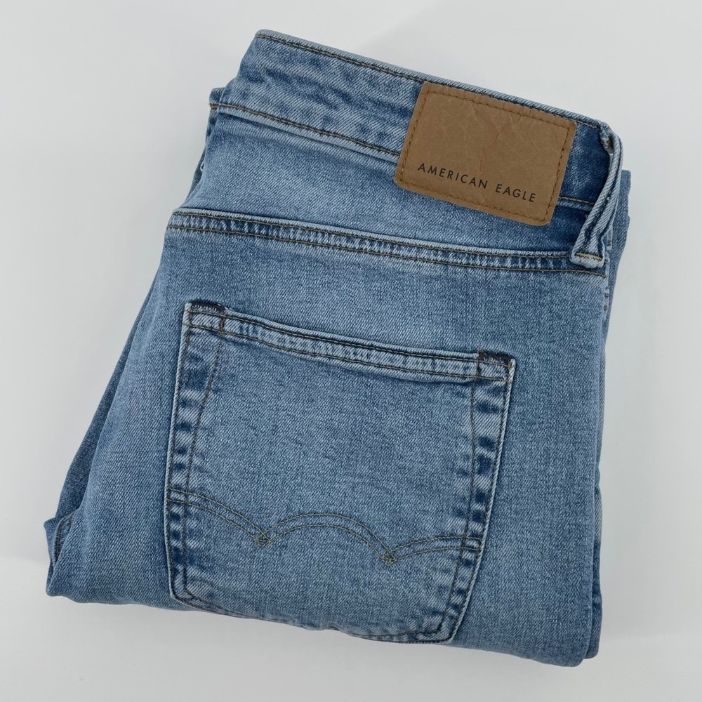 American Eagle Men's 29x32 Airflex+ Original Bootcut Jeans Medium Wash Blue